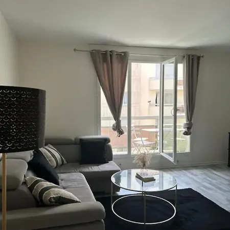 85m2 La Defense,balcony Appartement *